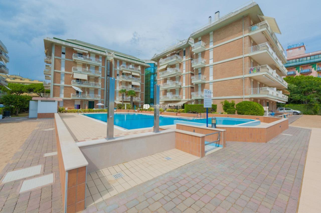 Residence Puerto Del Sol Immobiliare Pacella Lido di Jesolo Exterior foto